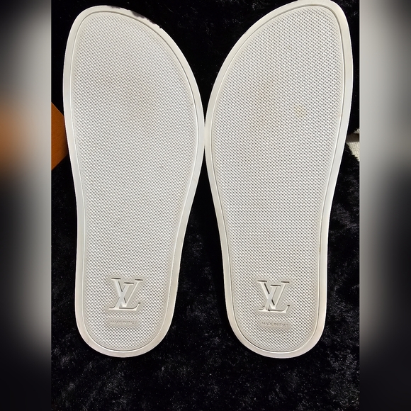 Louis Vuitton White Waterfront Mules - Size 7 - Picture 3 of 7